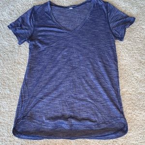 Lululemon Love T-Shirt V Neck